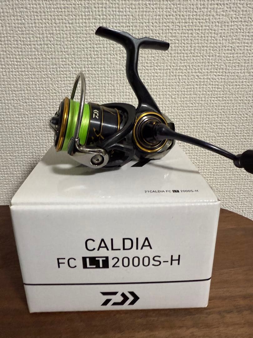 CALDIA FC LT2000S-H スピニングリール