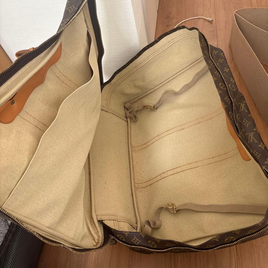 LUISVUITTONシリウスモノグラム※2回のみ使用。長期保存のため中汚れあり