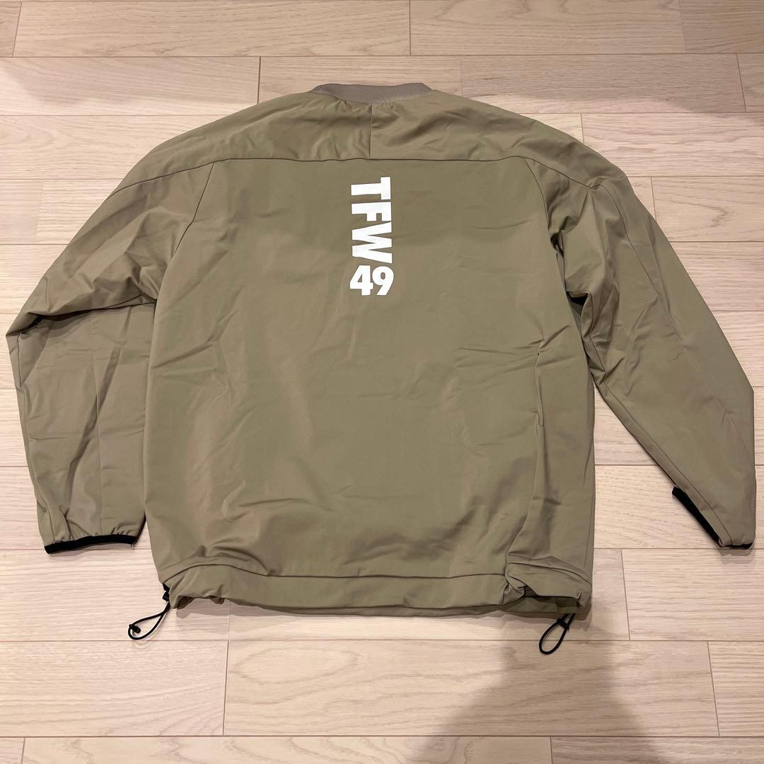 TFW49 オリーブグリーン ナイロン プルオーバー ジャケット