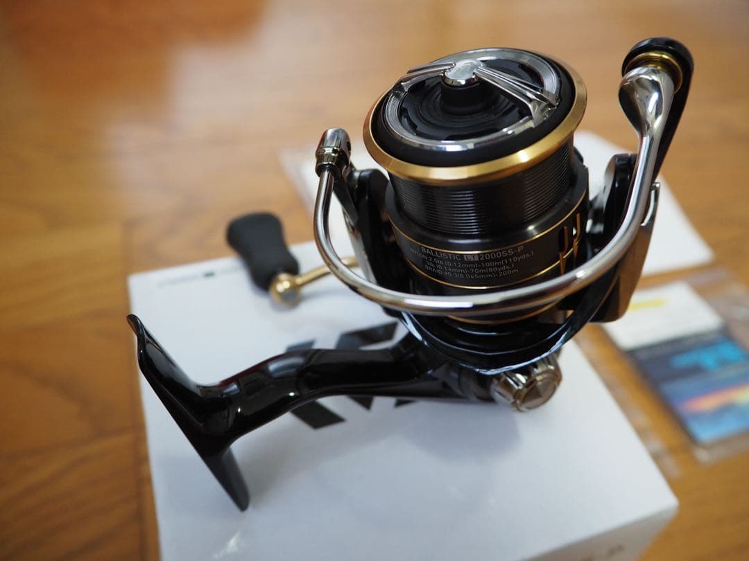 【新品未使用】ダイワ 19 バリスティック LT2000SS-P