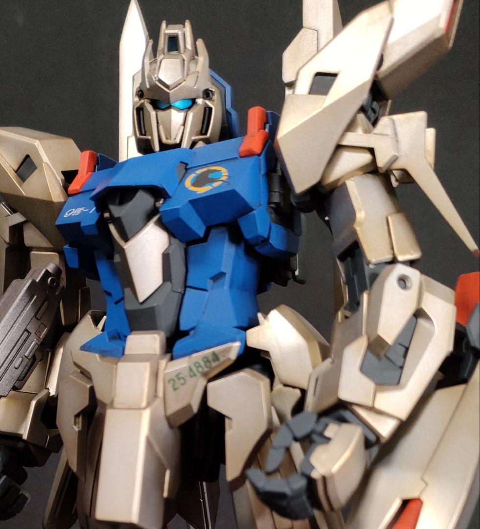 ガンプラ 塗装済完成品 MG 1/100 デルタプラス