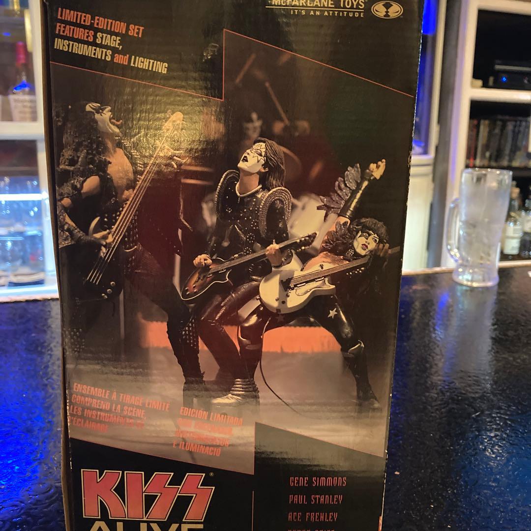 kissフィギュア アライブスペシャルbox