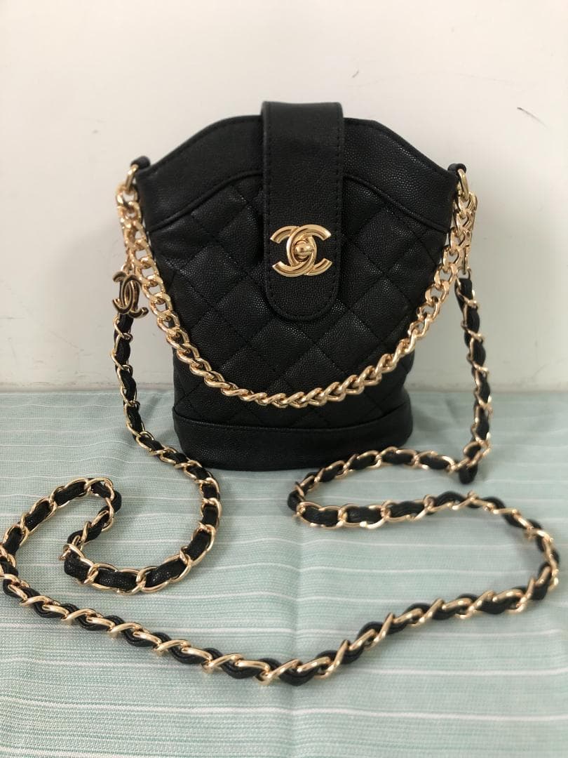 ショルダーバッグ　ノベルティ　ブラック　ポテトフライバッグ　バッグ