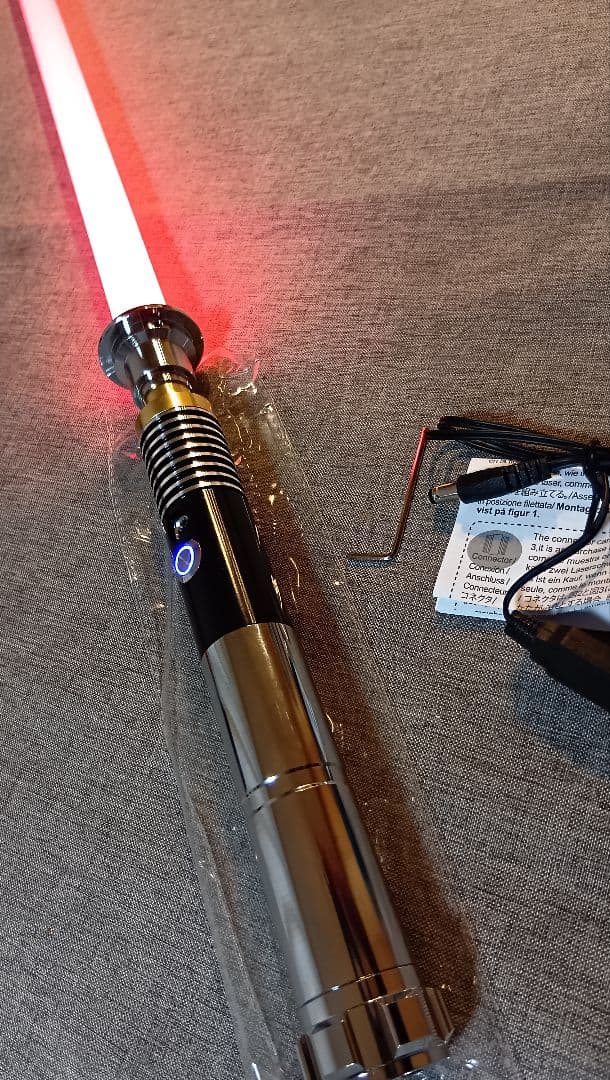 合金製ライトセーバー ルーク仕様 SWギミック 振動 音 光 usb充電 新品