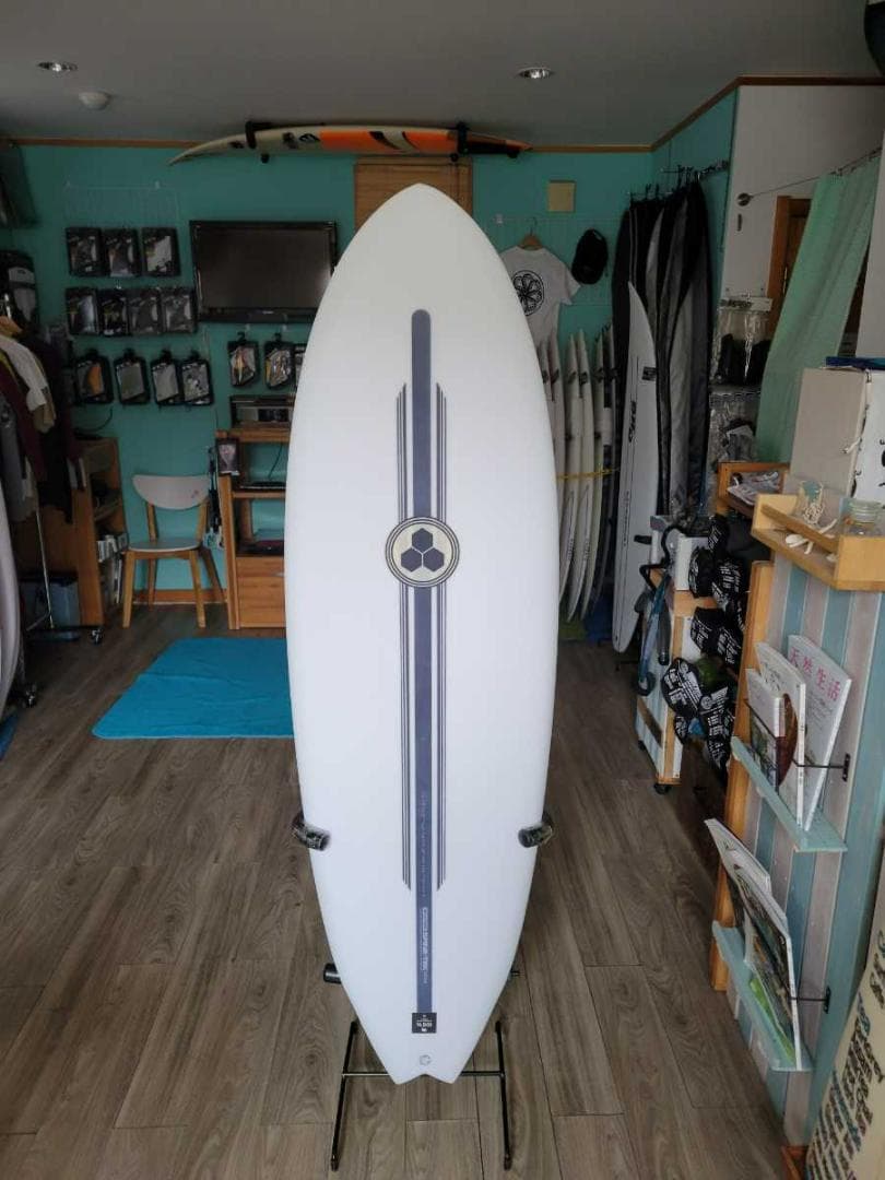 新品送込　Spine Tek アルメリック 5.6 G Skate A2341