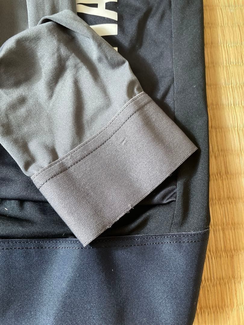 raphaラファ　プロチーム　ロングスリーブ　トレーニングジャージ　Mサイズ