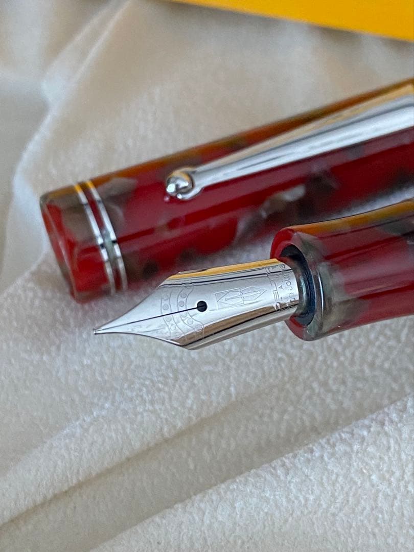 デルタ DELTA ジャーナルコレクション 万年筆 M字 マーブルレッド軸