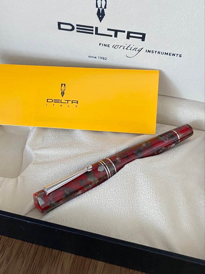 デルタ DELTA ジャーナルコレクション 万年筆 M字 マーブルレッド軸