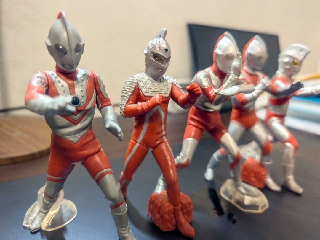 アルティメットルミナス　ウルトラ5兄弟