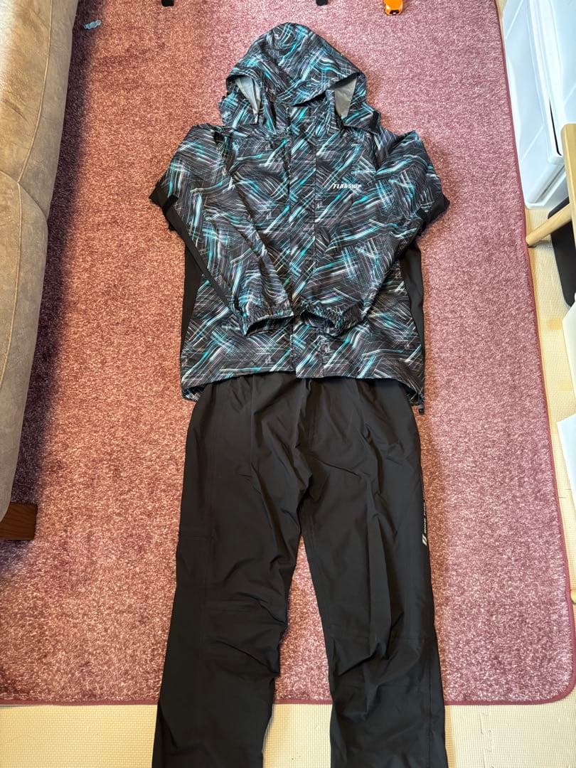 FLAG SHIP イノベーティブストレッチレインスーツ　Lサイズ