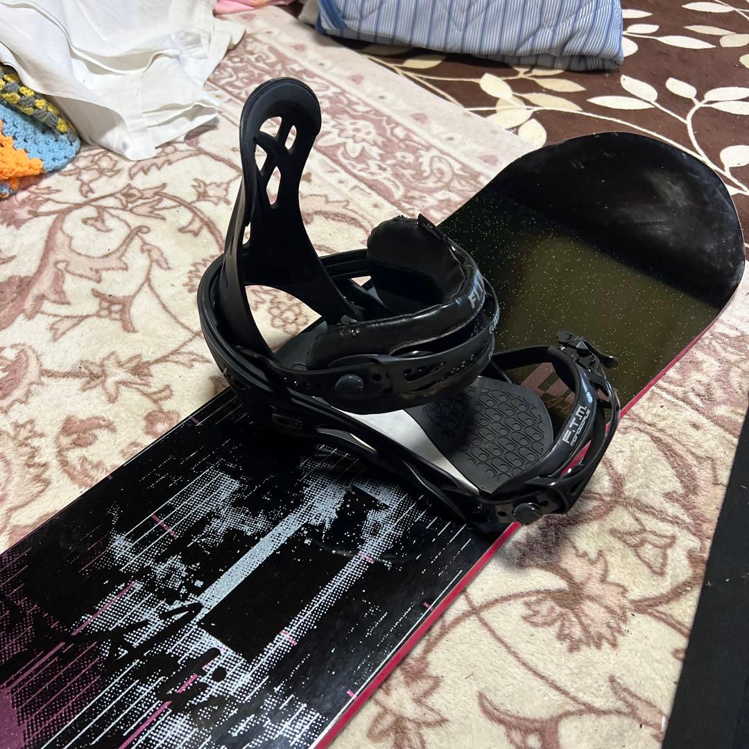 美品 011Artistic FLATKING 150cm スノーボードセット