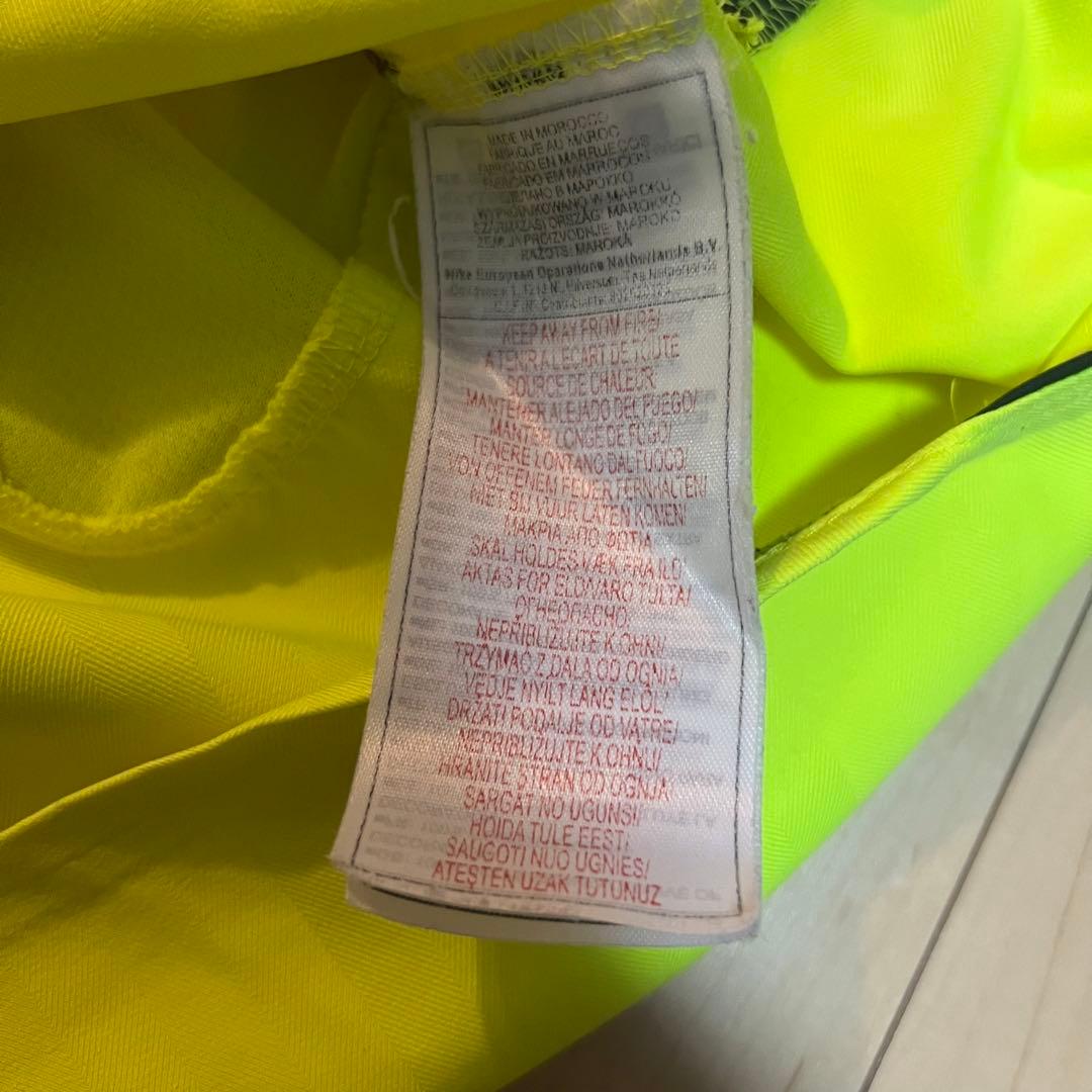 【極希少品】05/06 FCバルセロナNo.30リオネル・メッシAWAY