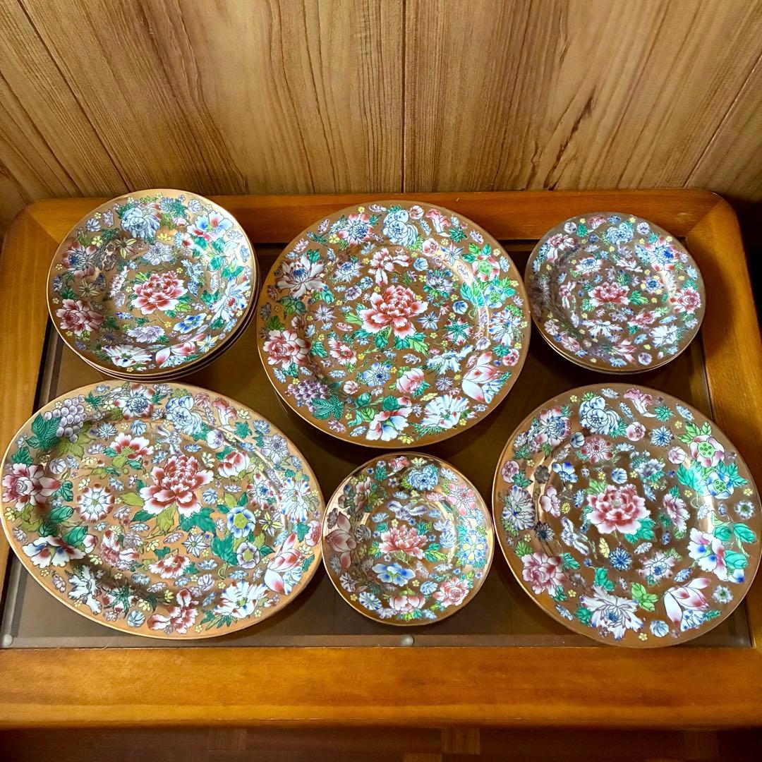 新品未使用　景徳鎮　金彩　絵付け　色絵金彩　ゴールド　食器　皿　12点セット