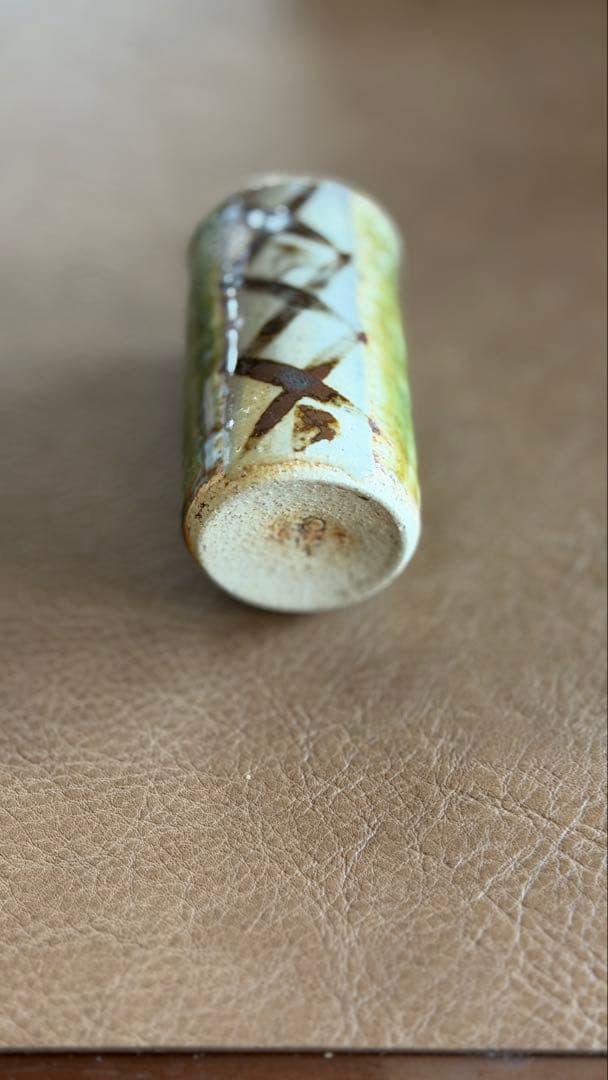 緑と白のグラデーション 陶器