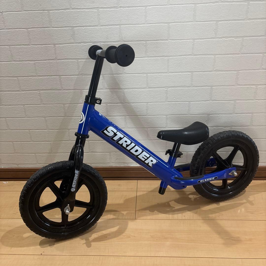 美品　ストライダー　クラシック　ブルー