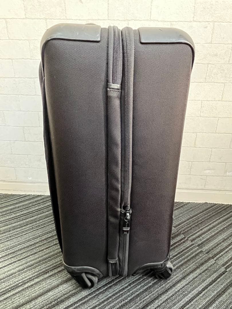 ■正規品■トゥミ ALPHA2 22060D2 キャリーケース TSA 黒
