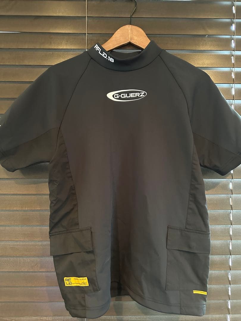 RUFFLOG ブラック ショートスリーブシャツ