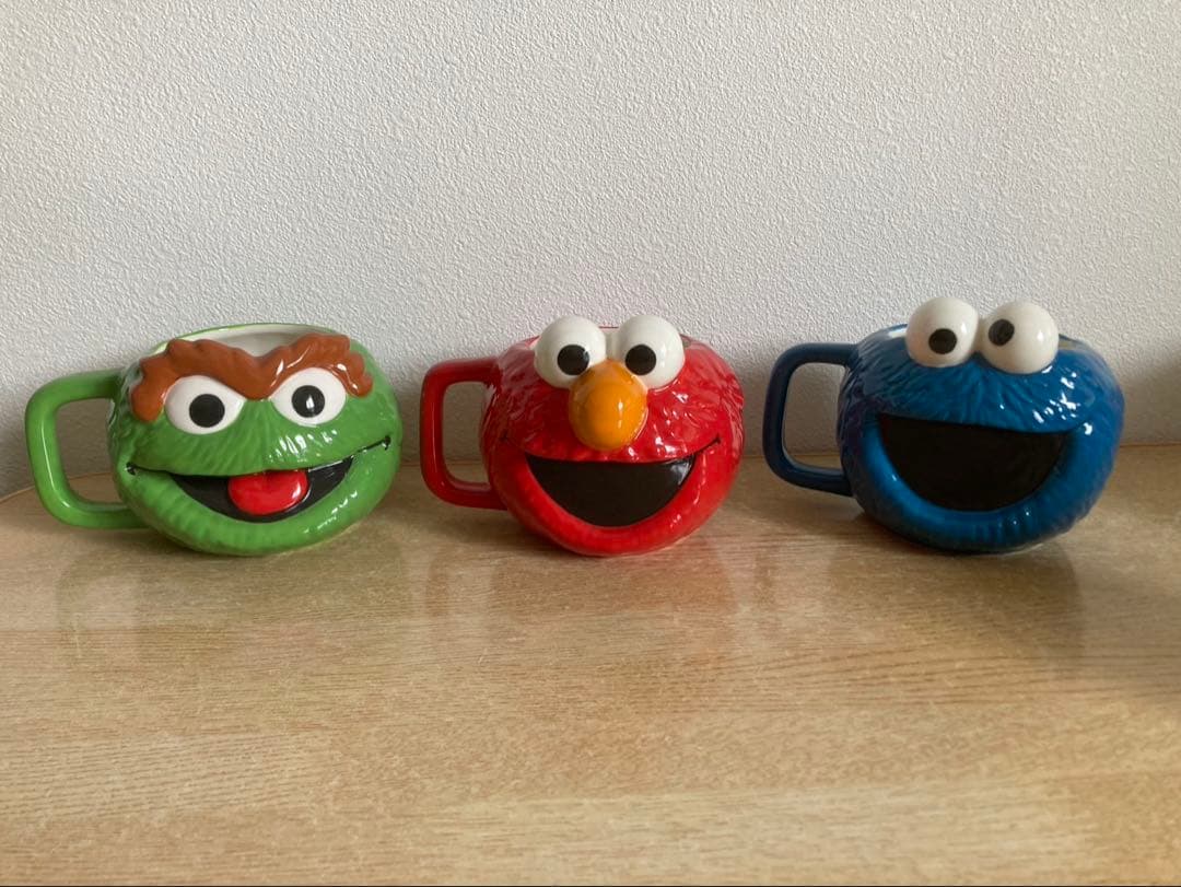 セサミストリート　クッキーモンスター　エルモ　オスカー　フェイスマグ　マグカップ
