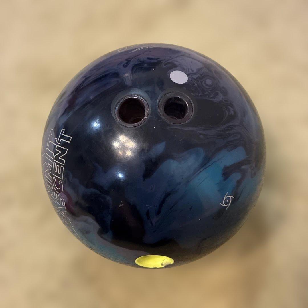 サミットアセント ボウリングボール 15ポンド