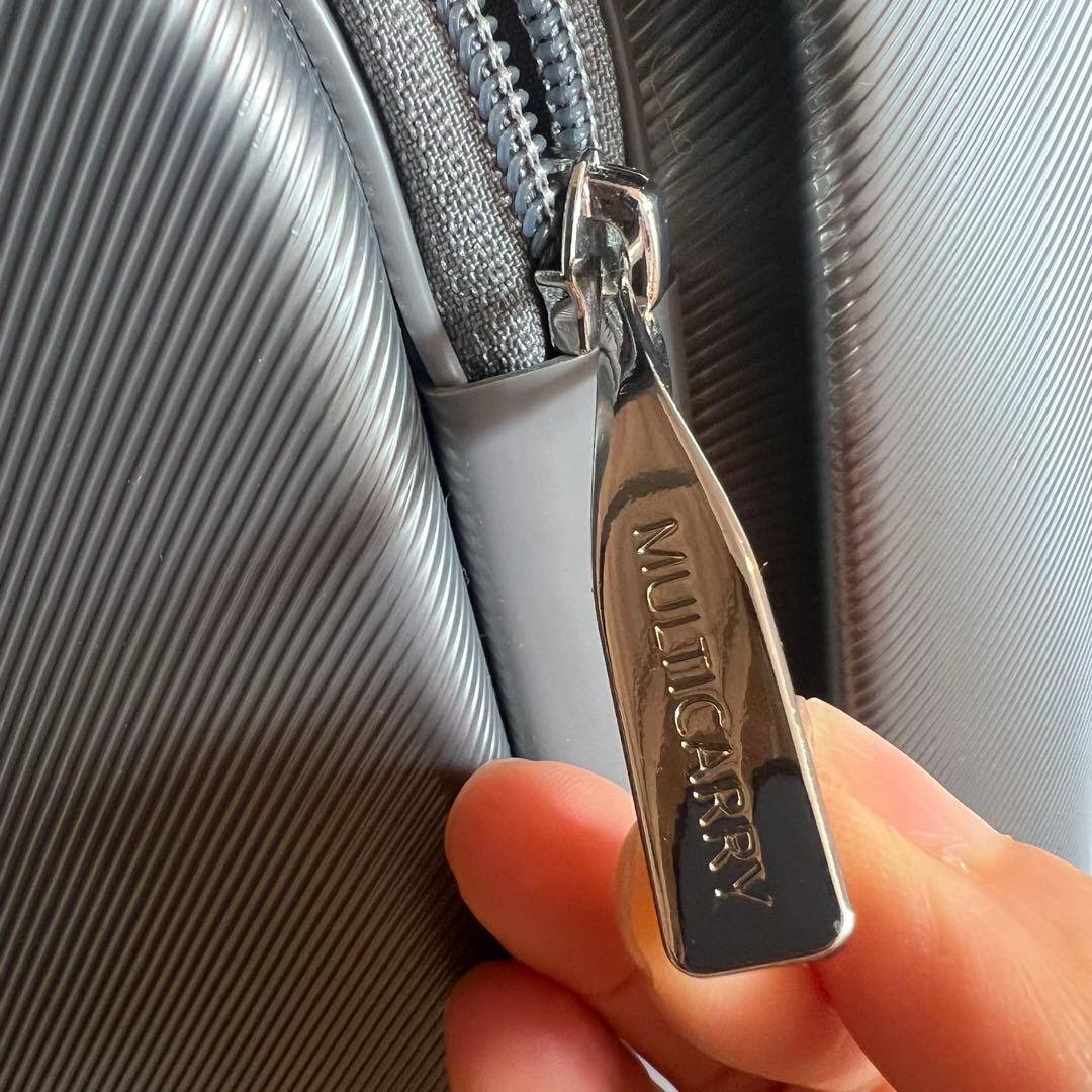 機内持ち込みタイプ 子どもが乗れる キッズキャリー 乗れるキャリーキャリーバッグ