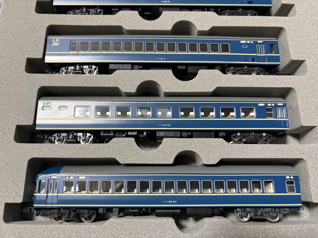 Nゲージ　KATO 鉄道模型 20系 さくら 7両基本セット　動力車なし