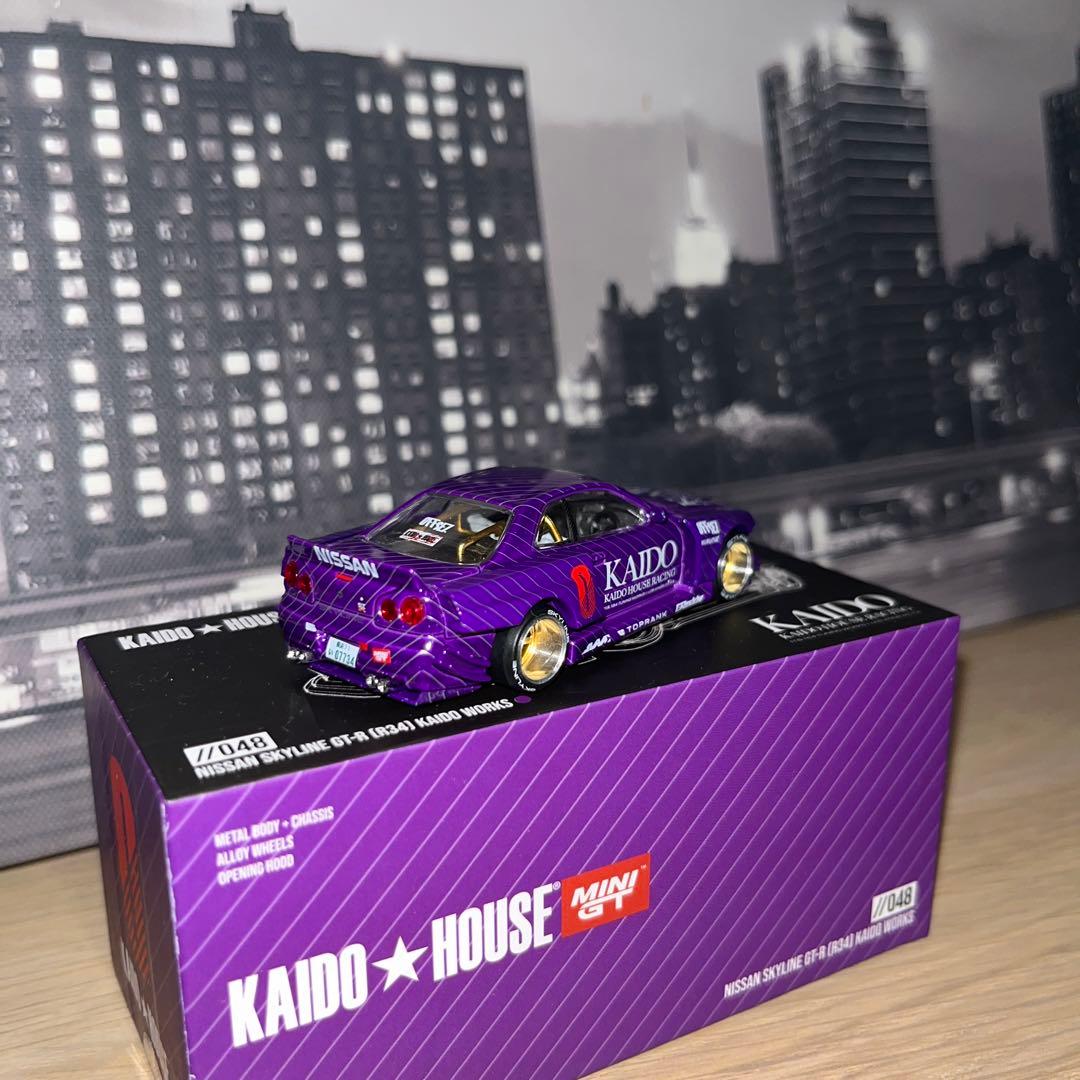 1/64 街道ハウス 日産 スカイライン GT-R (R34) V1 パープル