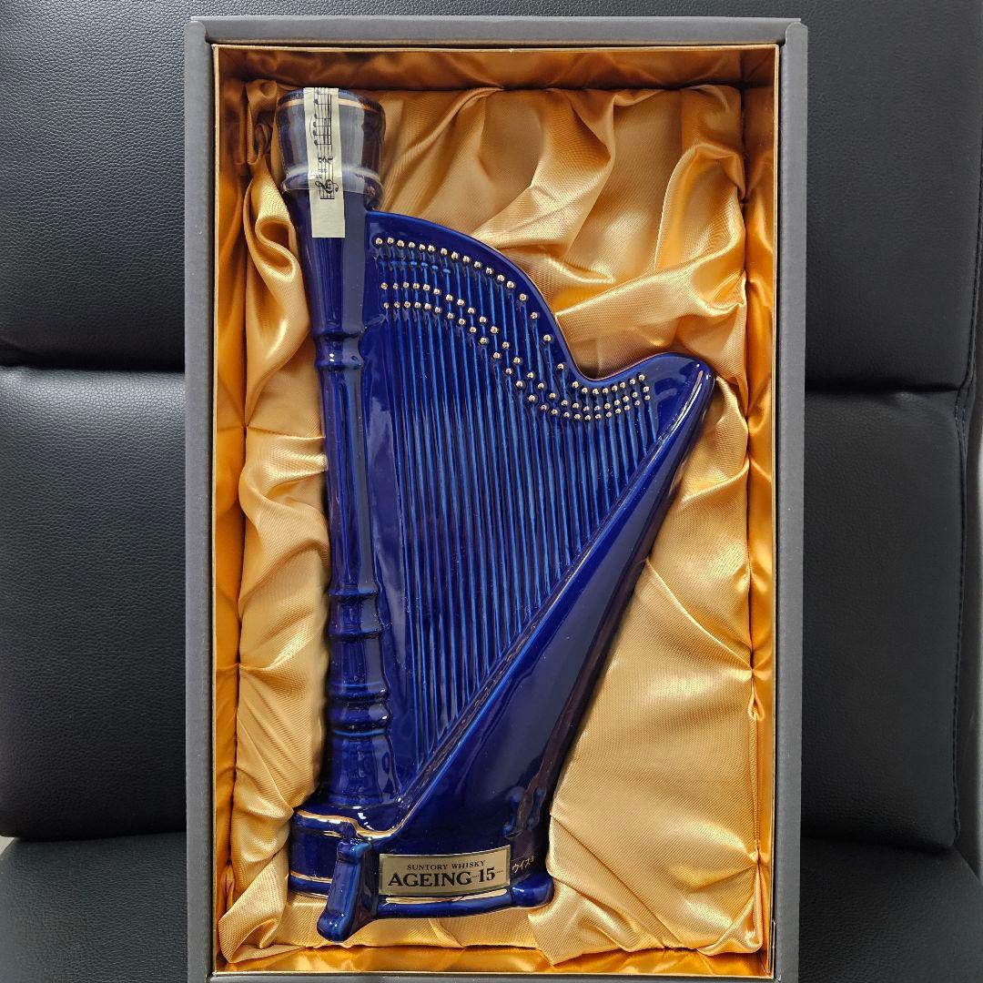 サントリー SUNTORY エイジング 15年 ハープ型ボトル 陶器 500ml