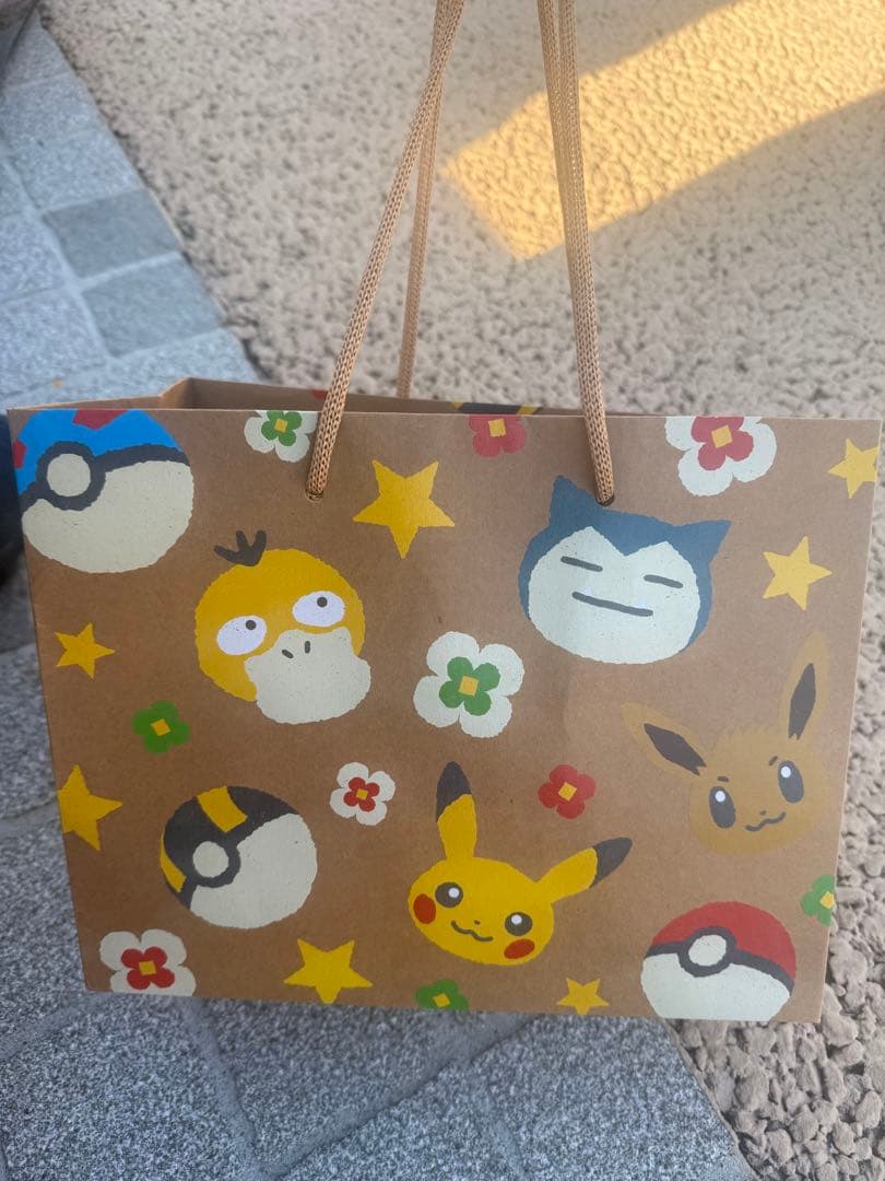 【新品未開封】ポケパークカントー　ピンバッチ未開封10個+プレミアボール