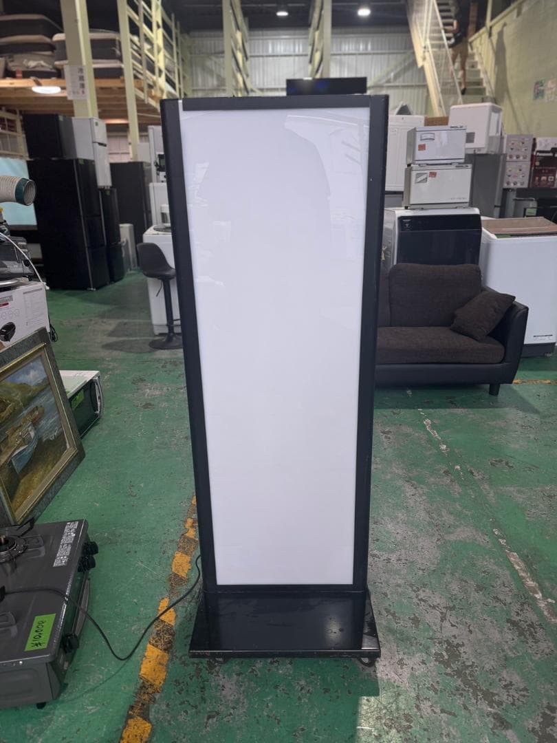 スタンド型ホワイトボード ライト付き 32