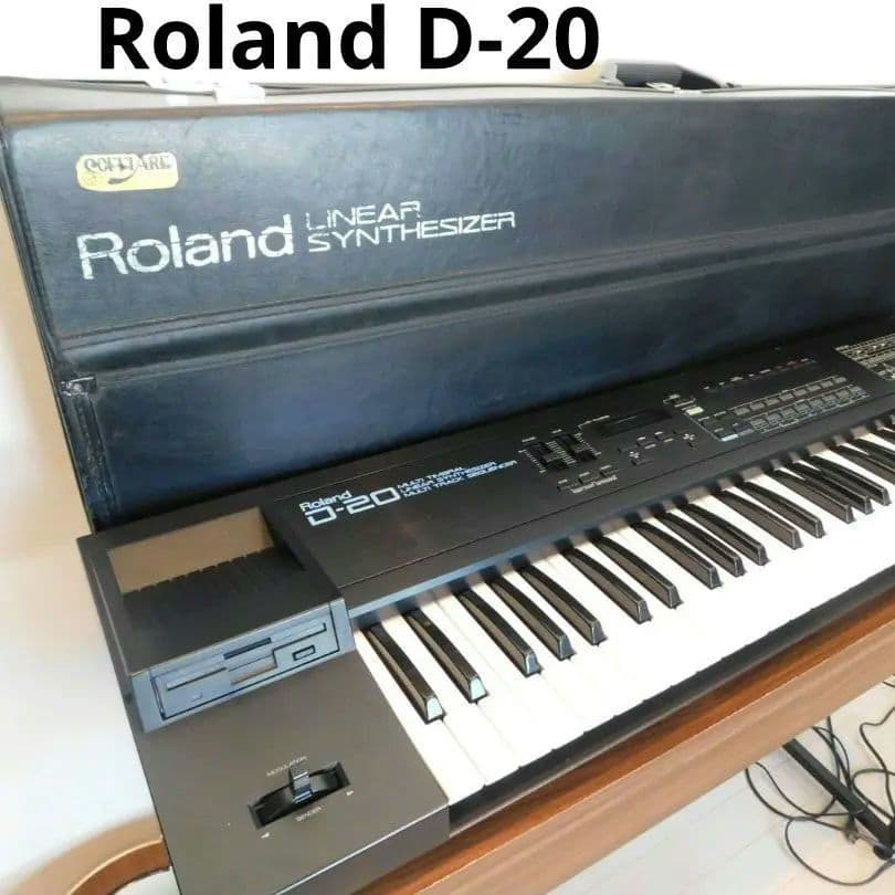 Roland ローランドD-20 シンセサイザー ハードケース付 ジャンク