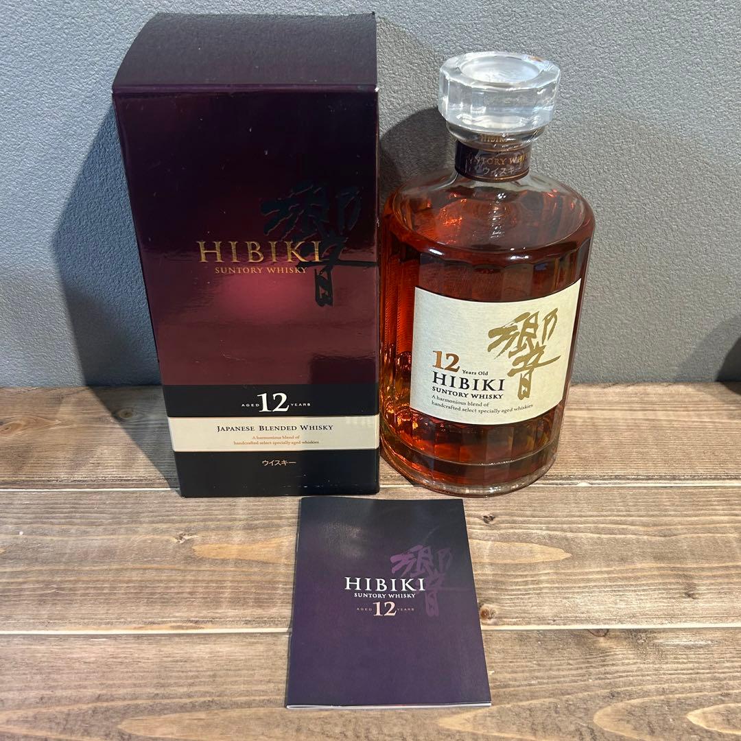 サントリー　響12年　未開封・箱付き・冊子付き