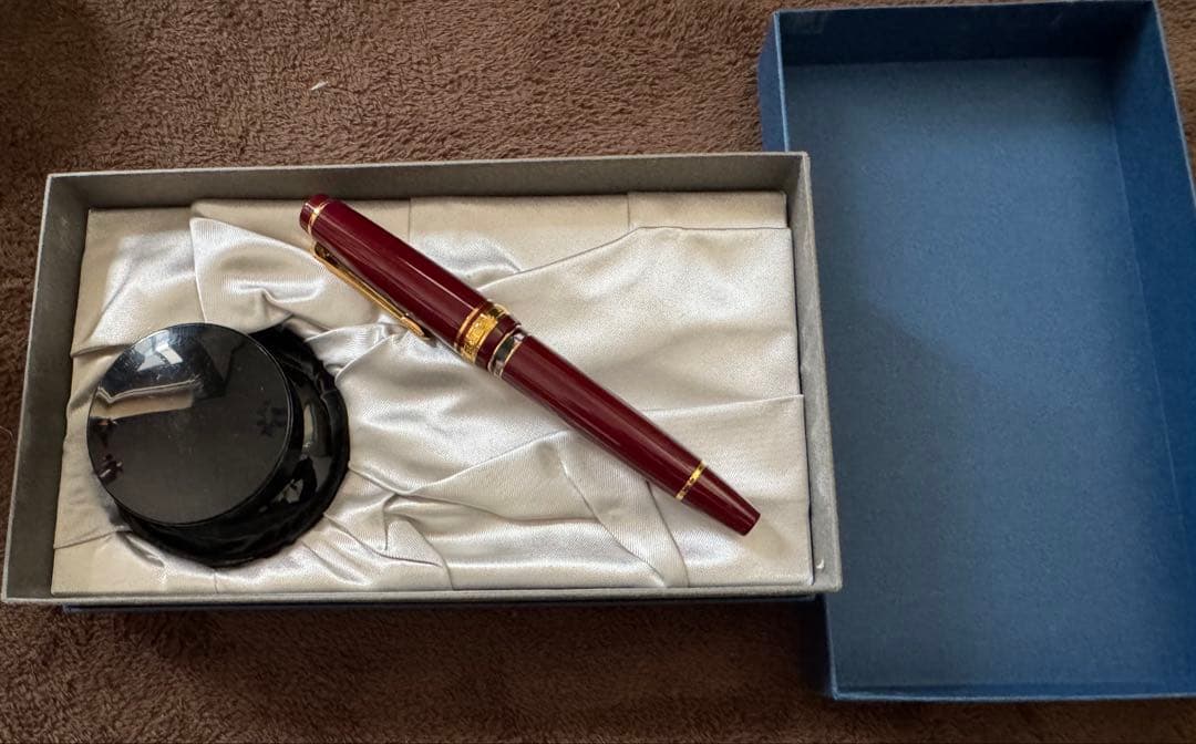 セーラー万年筆　ファウンデッド　21Kペン先　ボルドー　インク付