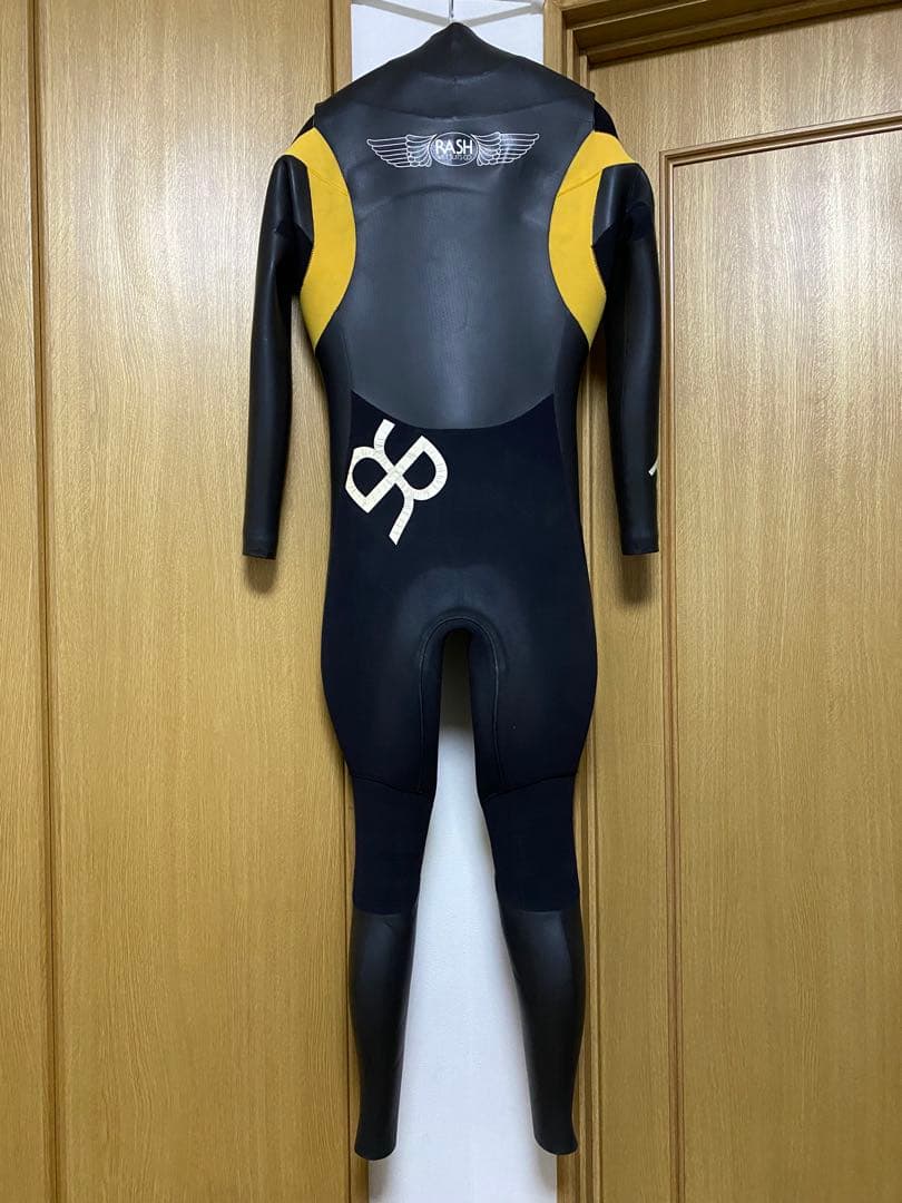 ★最高級シリーズ【RASH】メンズ用５×３ｍｍセミドライフルスーツ　ラッシュ