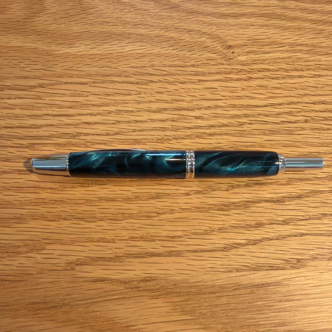 よ*ー様 【未使用/18K】パイロット キャップレスSE グリーン 万年筆 F