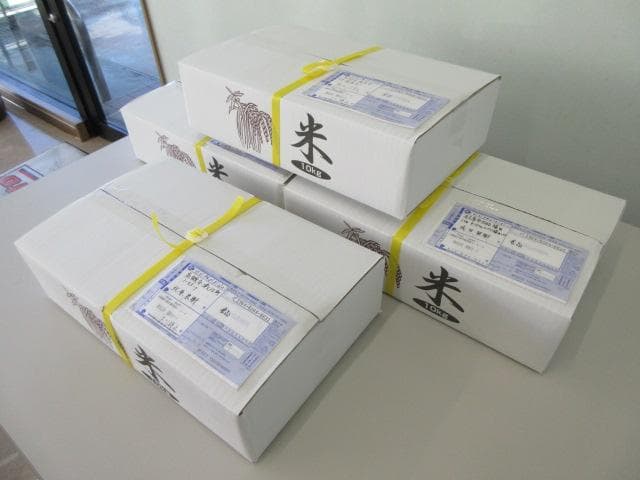 新米　兵庫播州れんげ米　きぬむすめ　７年産　精米　極1等米10Kg　農直送料無料