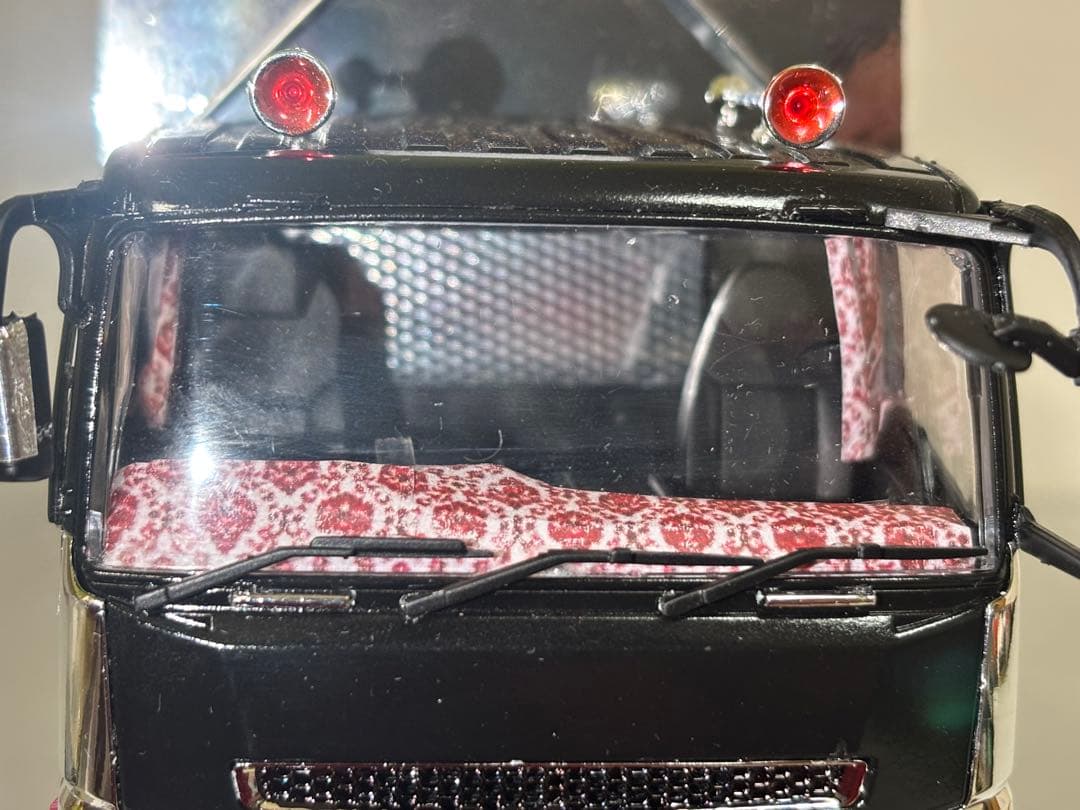 1/32 デコトラプラモデル スーパーグレート 4軸低床冷凍ウイング