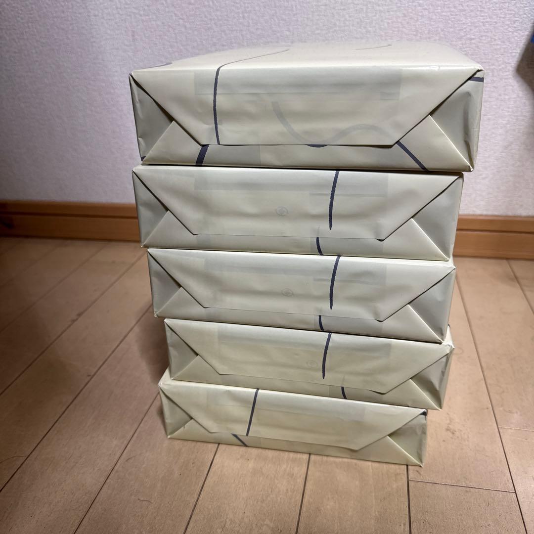 ヨックモック　未開封　新品　サンクデリス　５箱