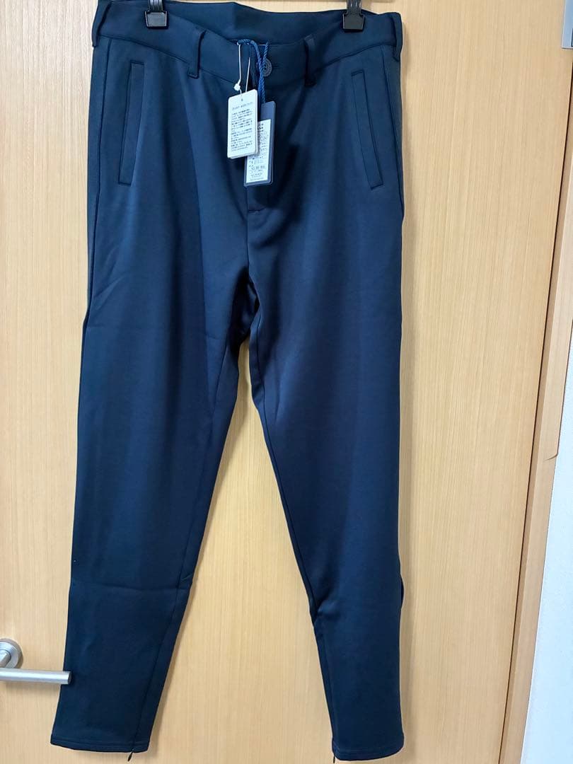 mutanさん専用新品　激安出品　muta 紺色 ゴルフパンツ