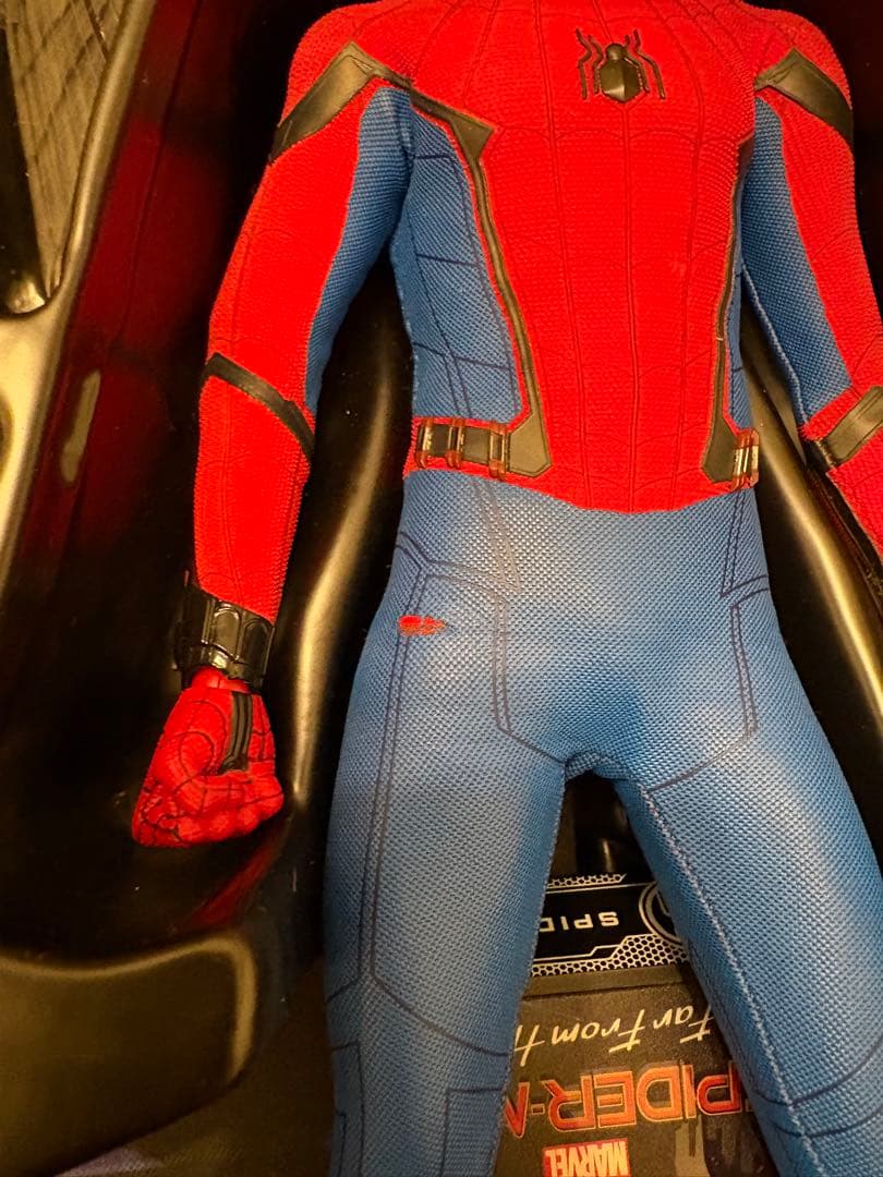 『スパイダーマン：ファー・フロム・ホーム』 １／６スケール　スパイダーマン