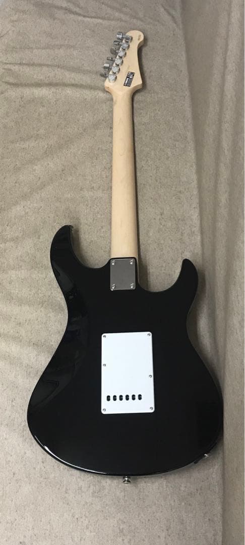 YAMAHA PACIFICA PAC112JL レフトハンドモデル