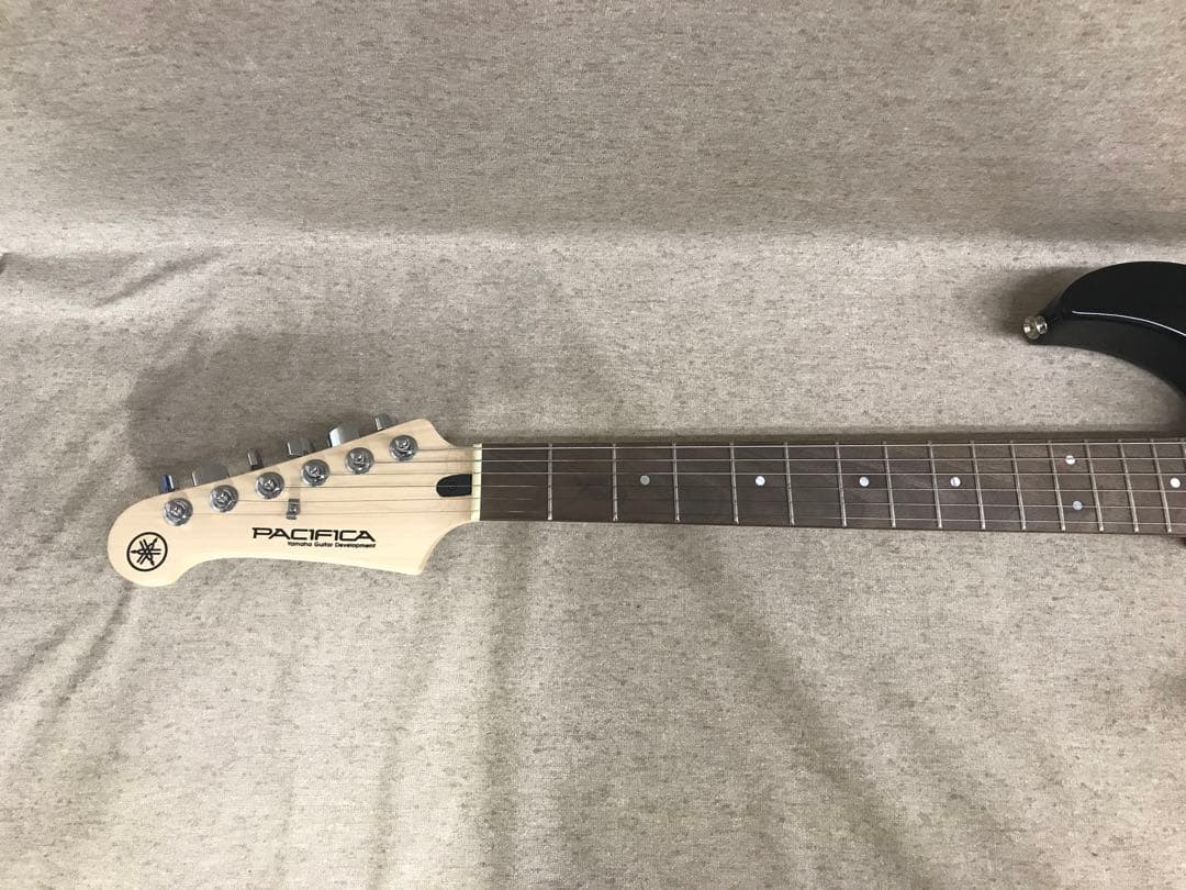 YAMAHA PACIFICA PAC112JL レフトハンドモデル