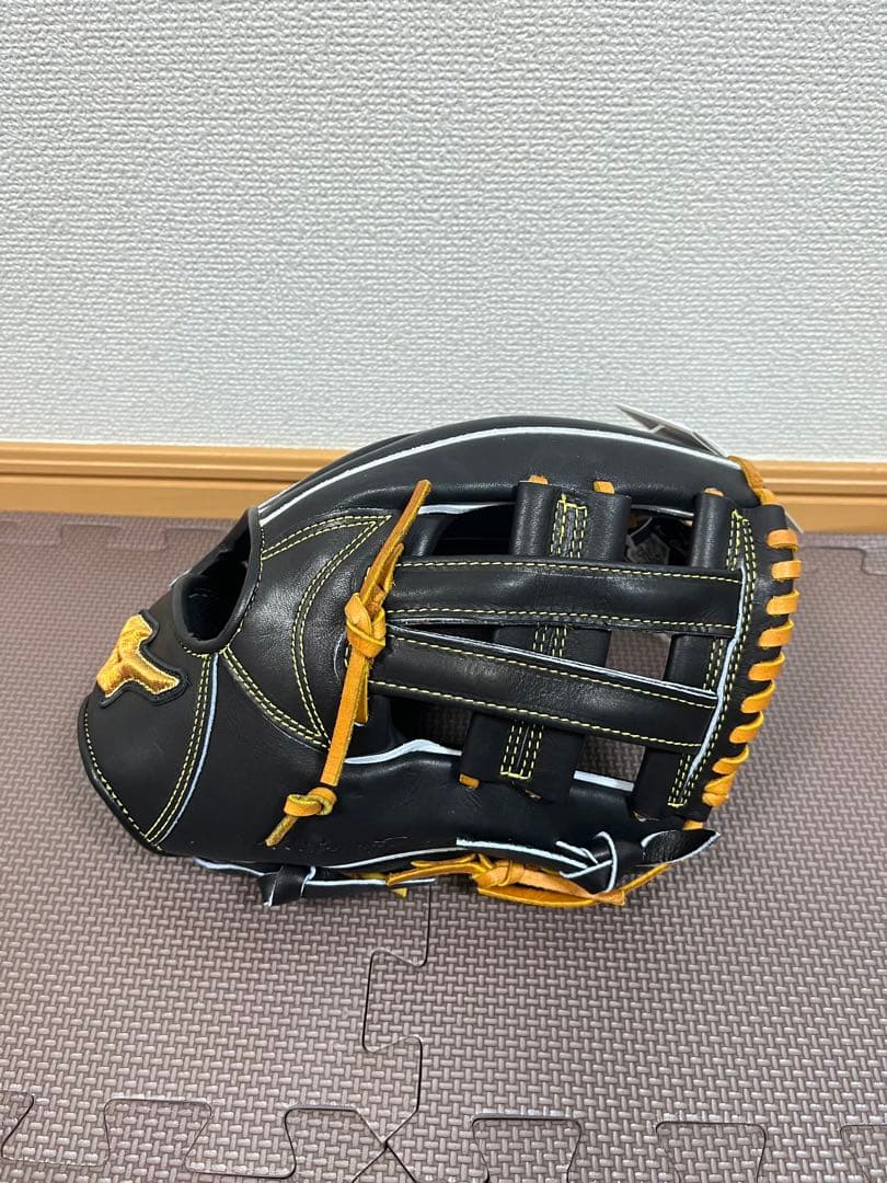 ・新品未使用　硬式　ミズノプロクラシック　内野手用
