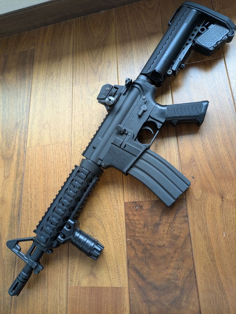 東京マルイ　次世代電動ガン　CQB-R　ブラックモデル