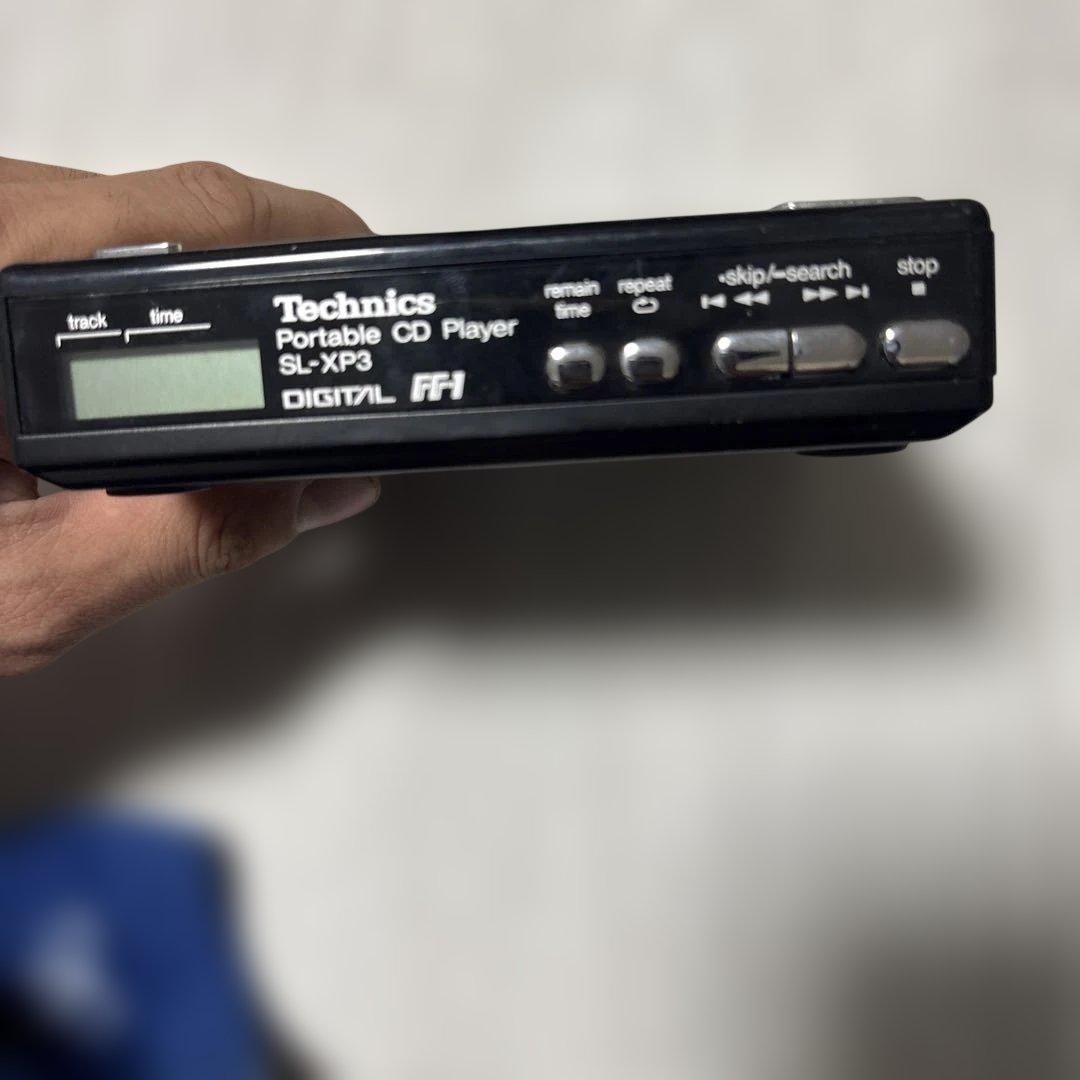 Technics ポータブルCDプレーヤー SL-XP3