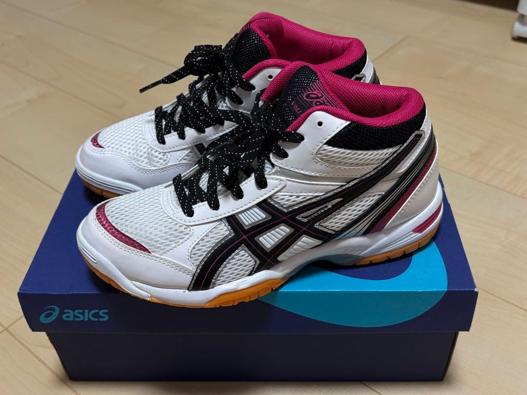 asics バレーボールシューズ 23.5cm