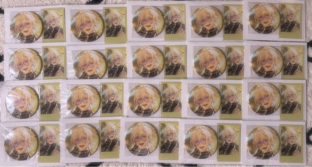 ケイリクス 誕生日 缶バッチアンドチェキ20セットまとめ売り