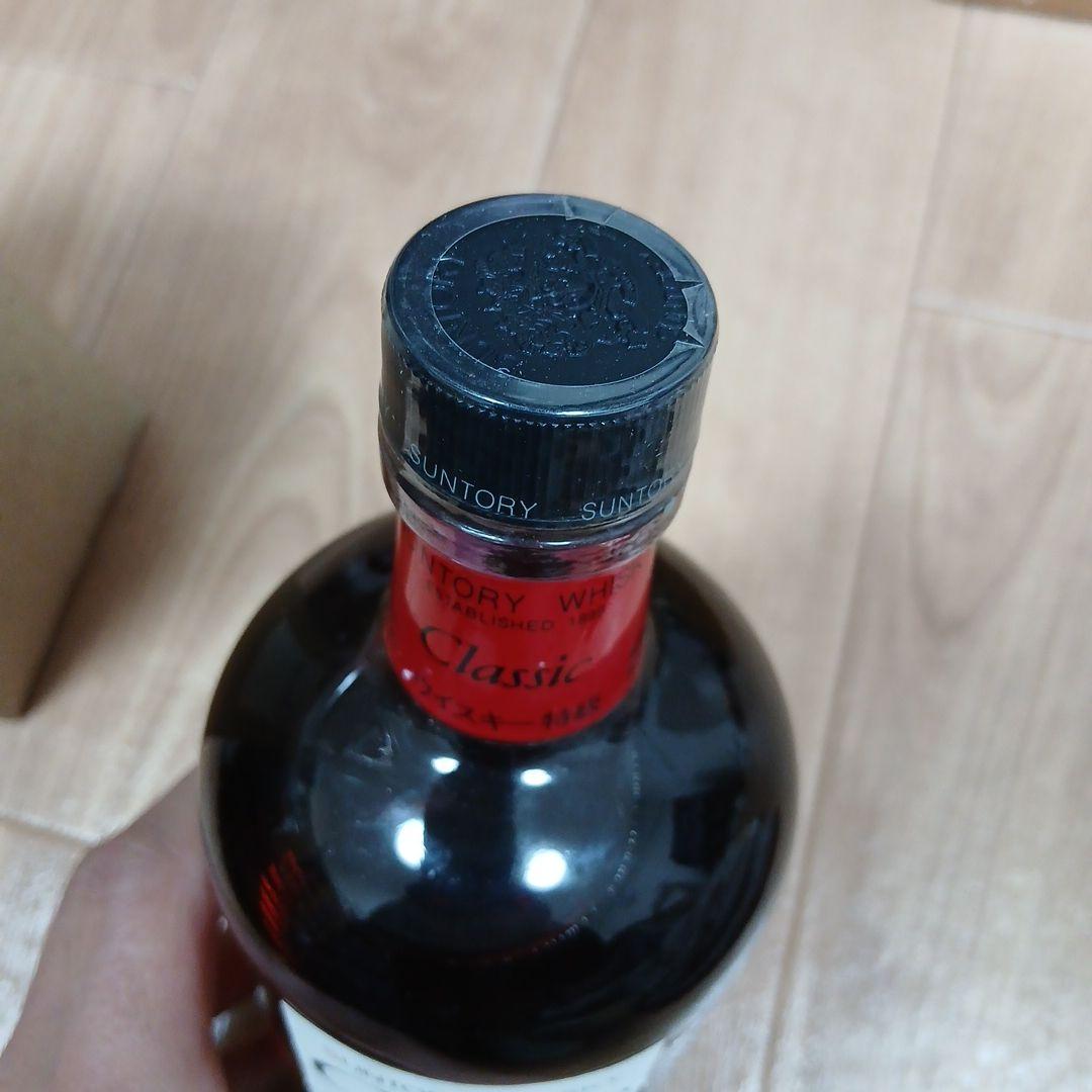 サントリー クラシックウイスキー 箱入り