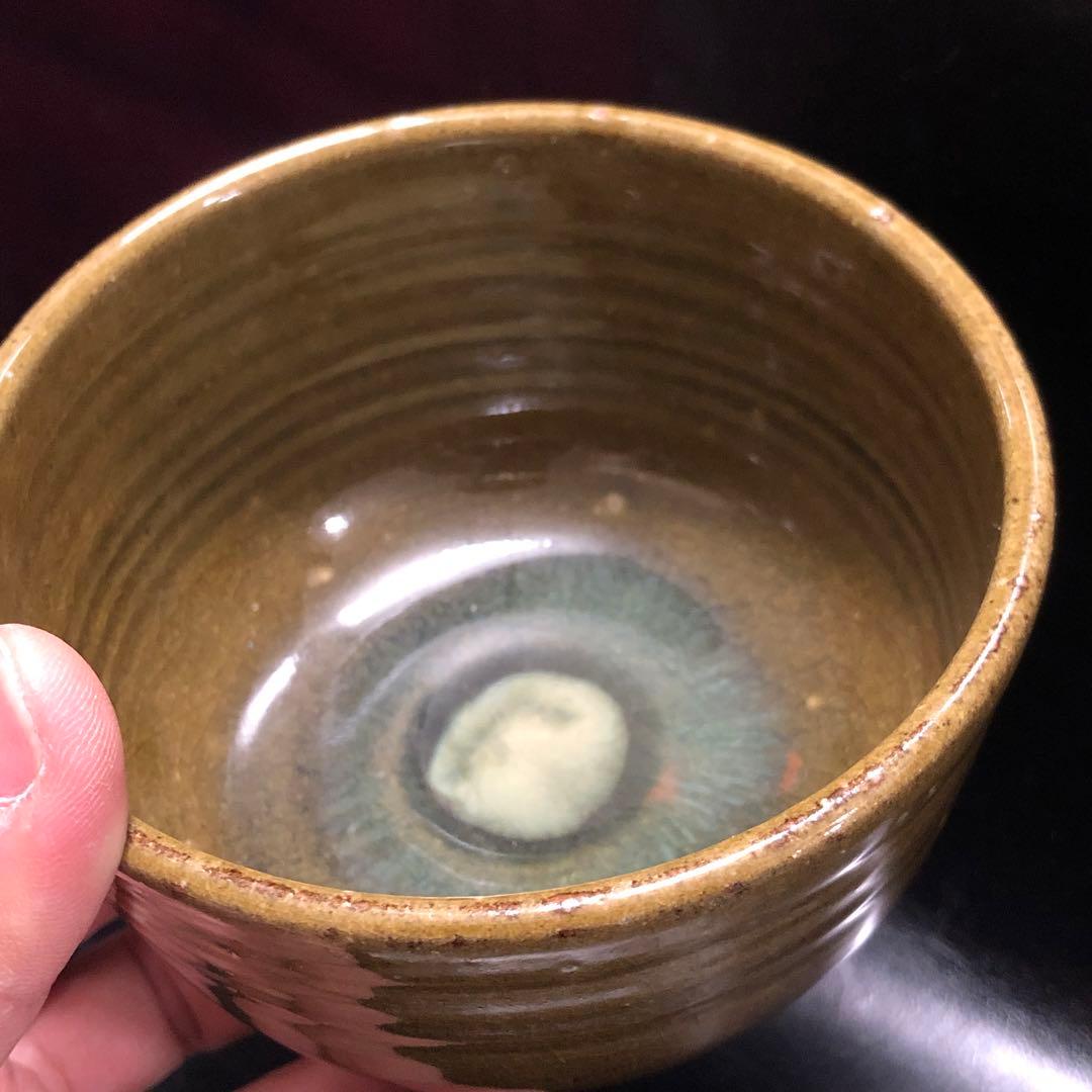 究極の美◆蔵から美しいエメラルドの透明な釉薬が掛けられた抹茶茶碗が出て来ました。