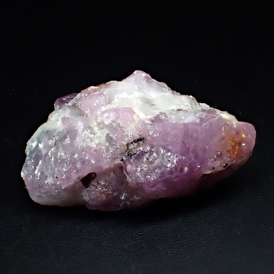 【パキスタン/カシミール/バタクンディ産】サファイア原石