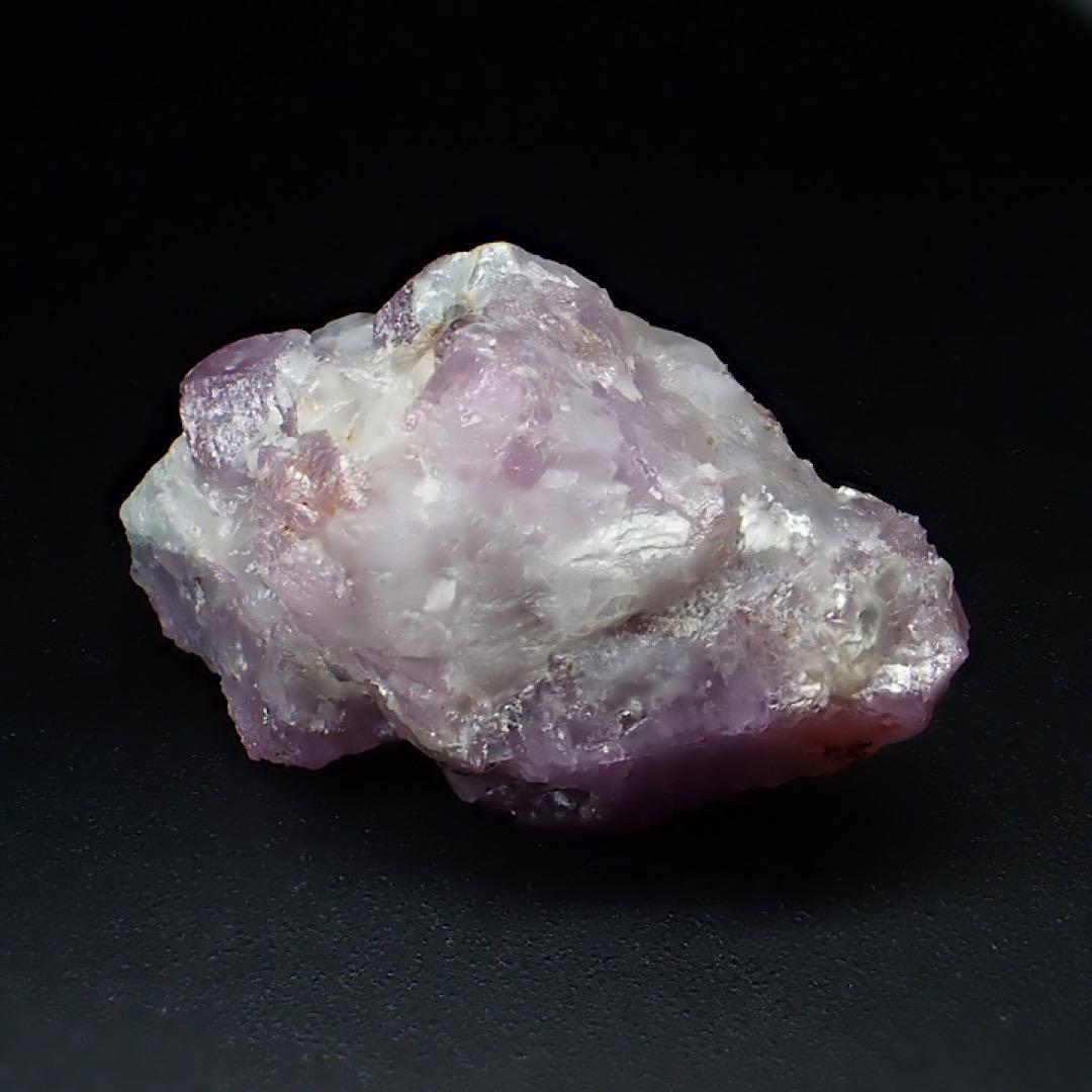 【パキスタン/カシミール/バタクンディ産】サファイア原石